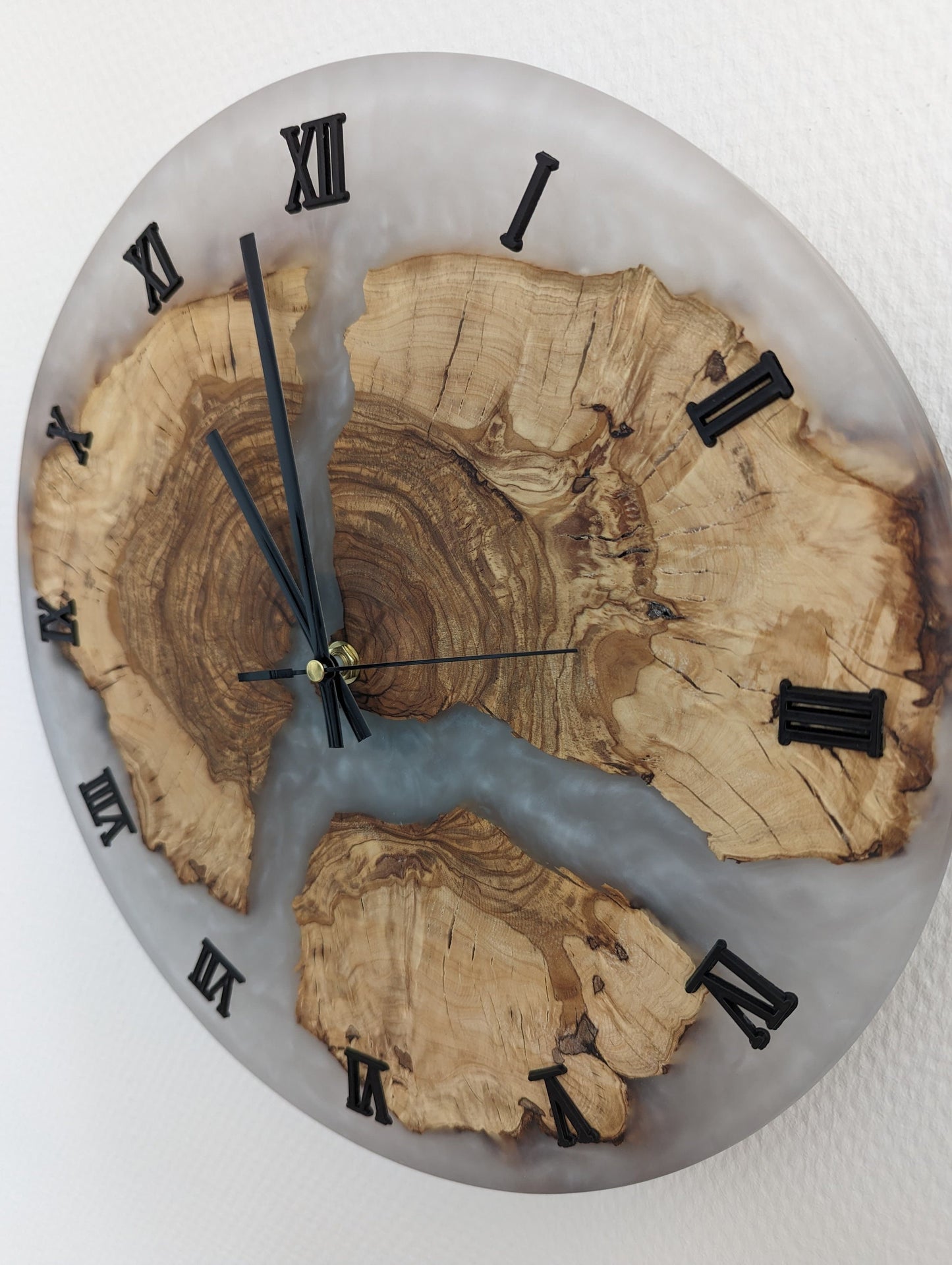 Epoxidharz Wanduhr