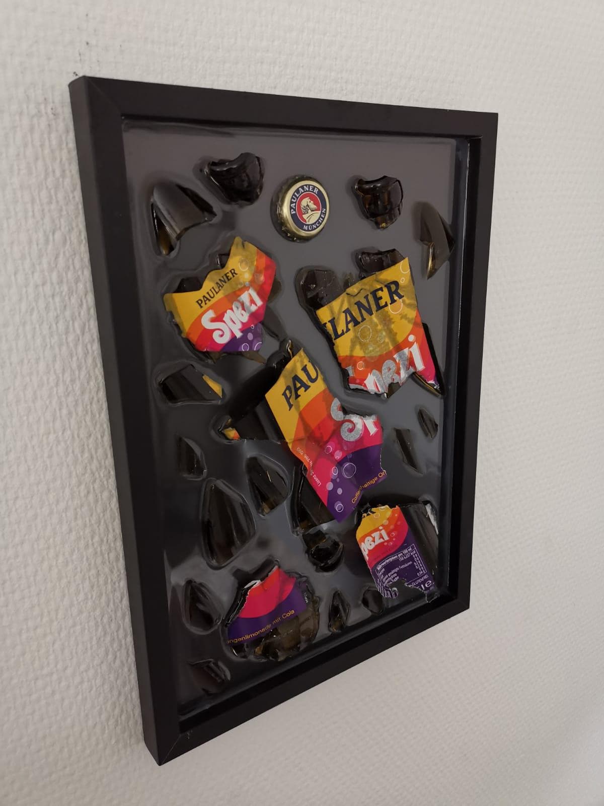 Paulaner Spezi Zerbrochene Flasche